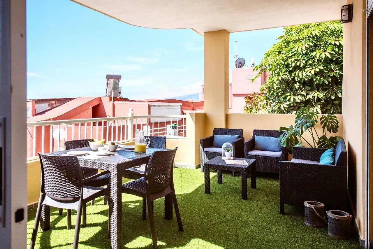Apartamento Residencial Miramar Apartment Radazul 0*,