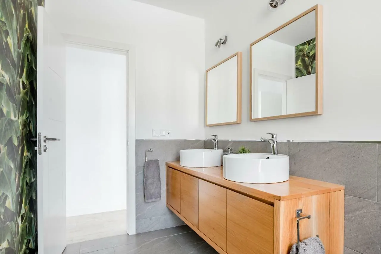 Apartamento Residencial Miramar Apartment Radazul